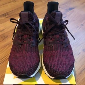 Women’s Adidas UltraBOOST 3.0 Size 8